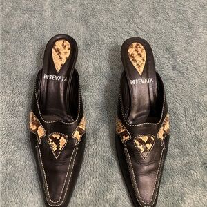 Prevata Black and Tan Men's Loafers